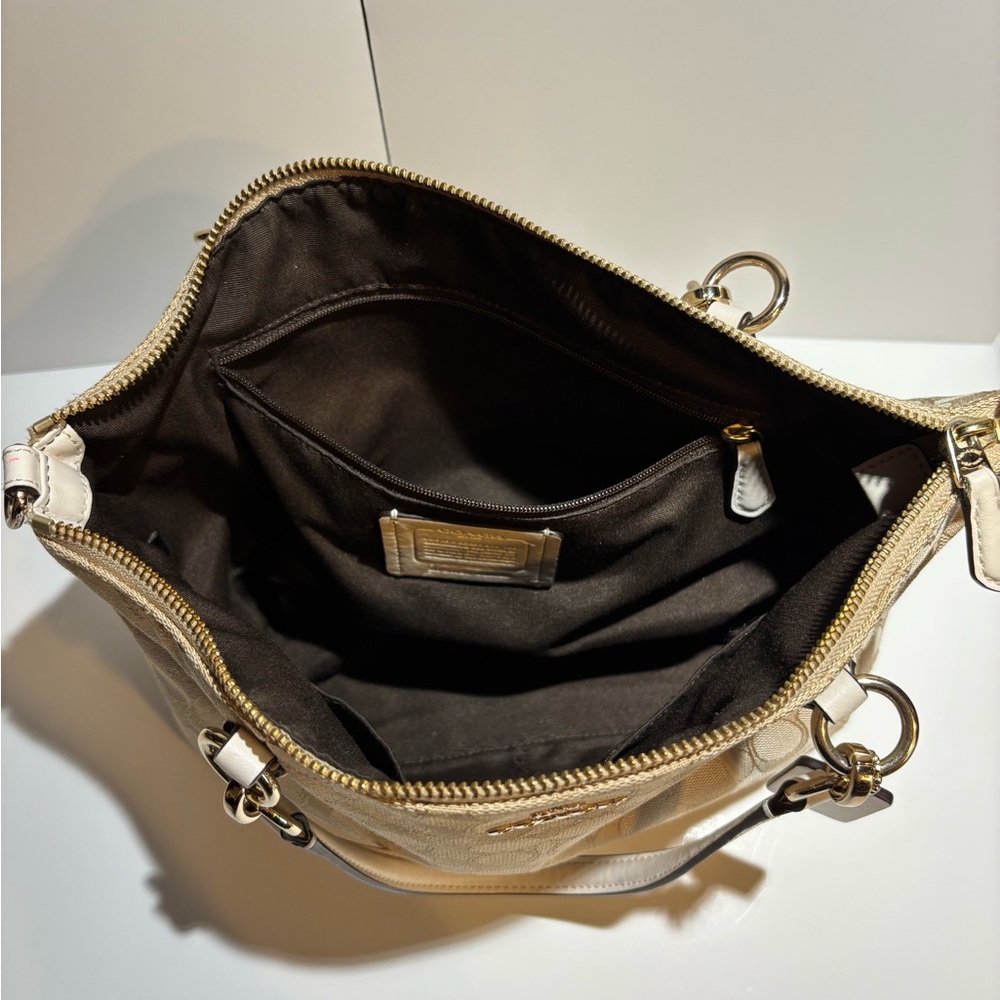 Coach Signature Canvas Satchel Crossbody Light Khaki Chalk - Picture 14 of 14